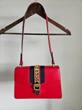 GUCCI Calfskin Small Sylvie Shoulder Bag - Hibiscus Red